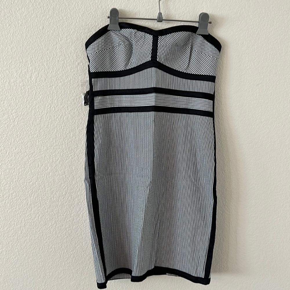 NWT Bebe Strapless Dress Women’s 8